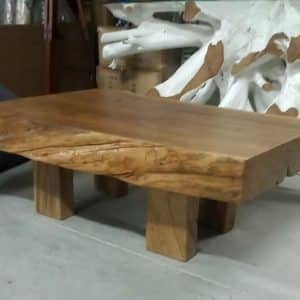 Mesa de centro de madera maciza de teca